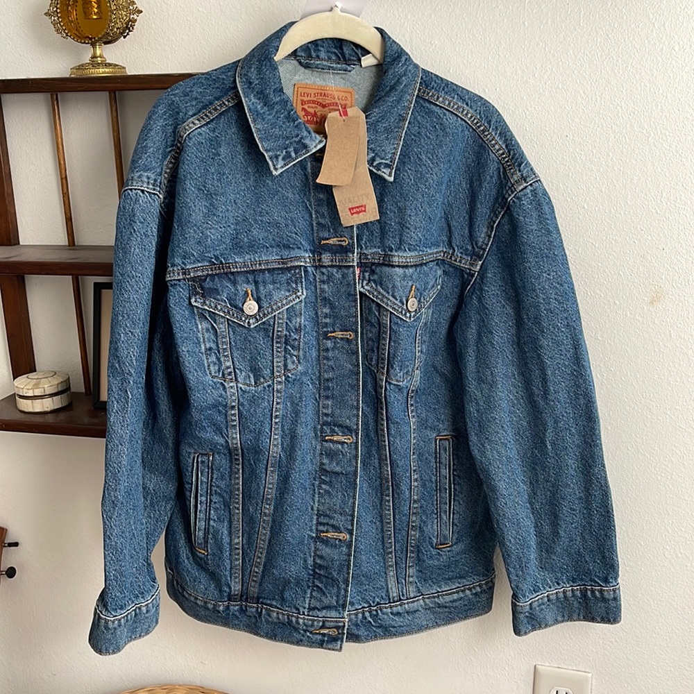 Levi’s mens Baggy Denim Trucker Jacket